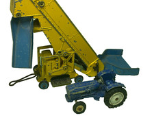 dinky farm toys blue tractor