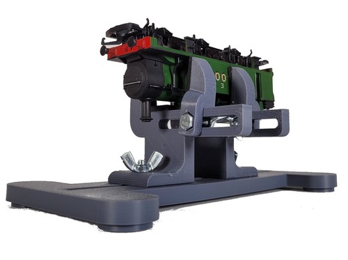 Model railway loco servicing - loco,