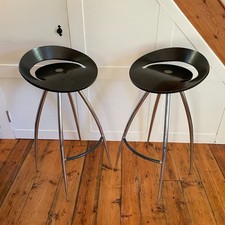 Pair Barstools Model 'Lyra'