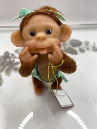 Monkey shines orig ed - “monkey, shines”