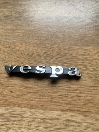 Vespa legshield badge - vespa,