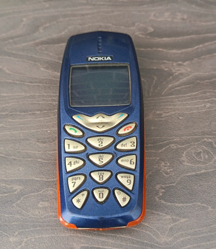 Nokia 3510i blue turned - turned, on