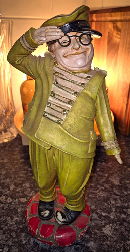 Peter mook benny - benny, hill