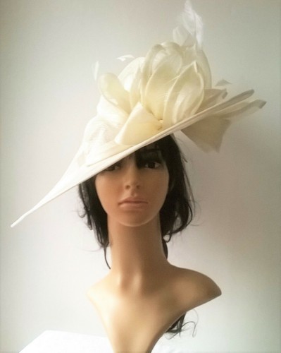 Creamy ivory sinamay - ivory, feather