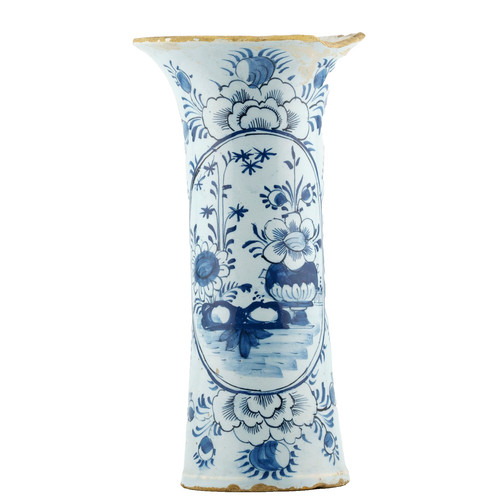 England delftware vase - england,