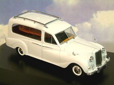 GREAT OXFORD DIECAST 1/43 AUSTIN PRINCESS FUNERAL HEARSE IN ANGELIC WHITE APH002