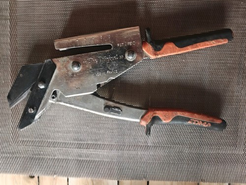 Edma slate cutters - tool, hole