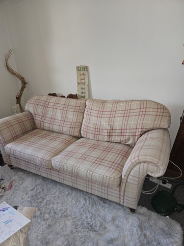 Stunning laura ashley - stunning, seater