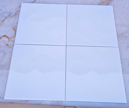 Plain gloss bumpy white - bumpy,
