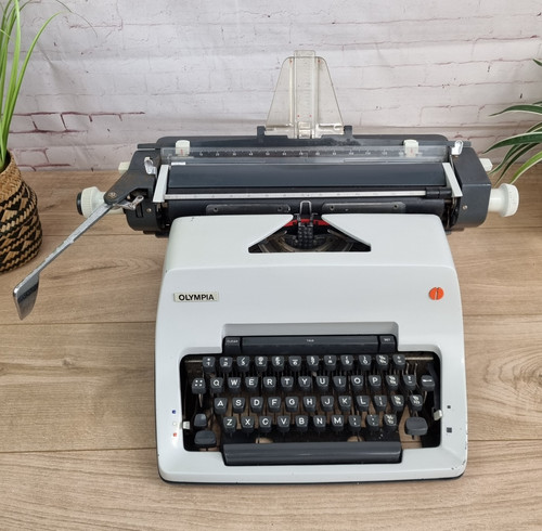 Olympia sg3 manual - olympia, typewriter