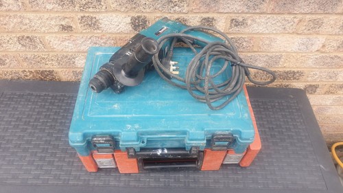 Makita hr2470 hammer drill - ,