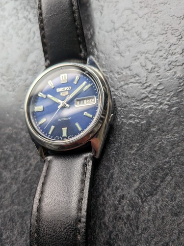 Seiko blue burst dial - blue,