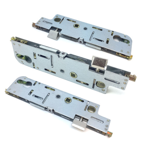 Gearbox door lock centre - gu,