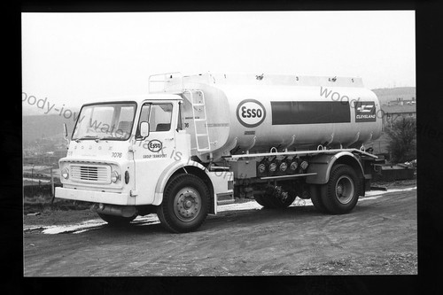 Cv084 esso oil tanker - esso,