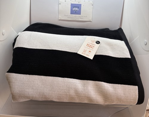 New black white extra - black, &