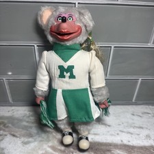 Vintage Showbiz Pizza Place