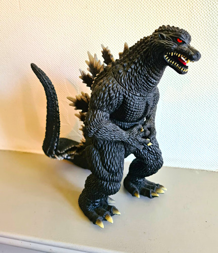 2007 bandai kaiju mint - bandai,