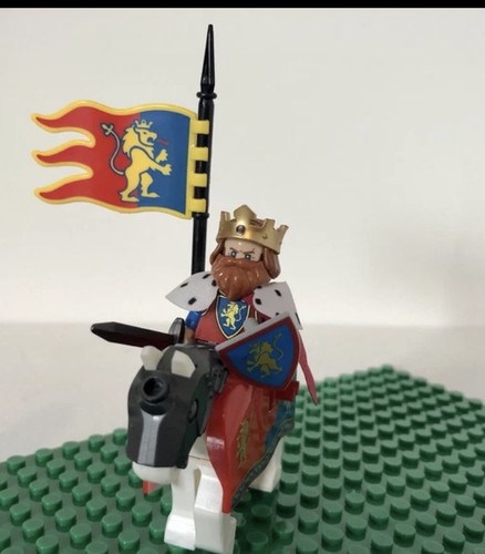 Bricks royal lion king - lion, &