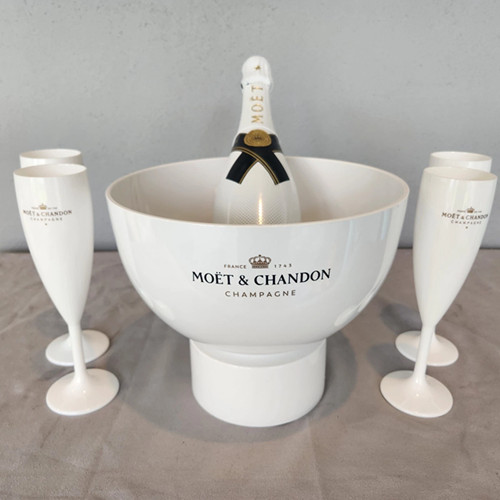 Moet chandon champagne - moet,