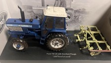 Universal Hobbies 1/32 Ford