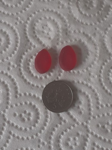 Nice red pieces - red,
