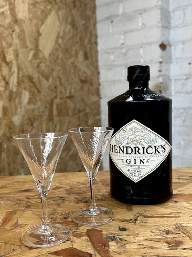 Hendricks sherry taster - x,