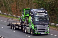 Truck Photo 12x8 - Volvo FH16