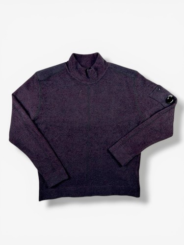 Company red fleece knit - company,
