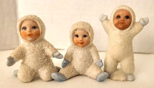 Snow babies hand - 3,