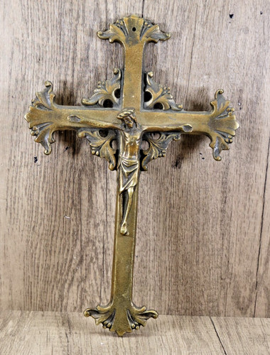 Vintage ornate hanging wall - ornate,