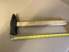 Vintage Blacksmiths Metalworking Forge Hammer  weight  1kg