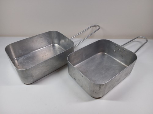 British army mess tins pair - army,