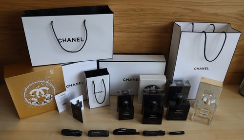 Chanel gift packaging - chanel,