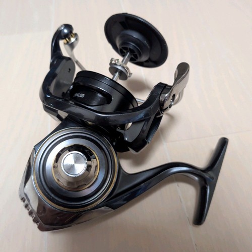 Daiwa caldia 8000 h - daiwa, 8000-h