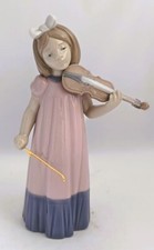 NAO by Lladro  1034 Girl with