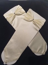 Girls Ivory Formal Dress Gloves. Communion. Wedding. Celebrations. one size