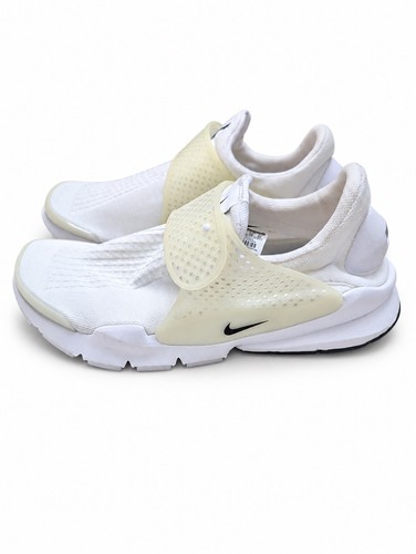Never worn nike sock dart - never,
