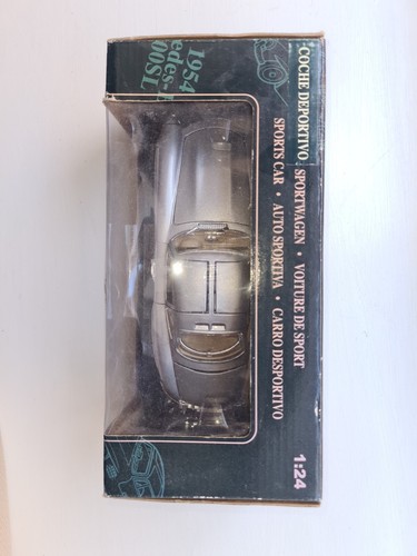 Boxed new burago silver 1954 - boxed,