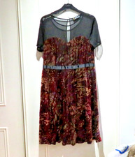 STUNNING DEVORE VELVET DRESS