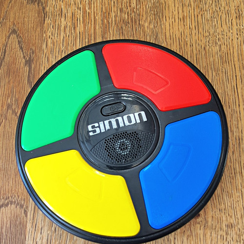 Hasbro simon handheld - simon,