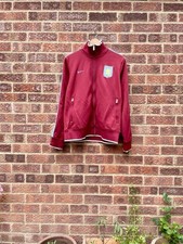 ASTON VILLA 2010/2011 LINE UP FOOTBALL JACKET - MEDIUM