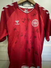 Denmark Shirt 18/19 New With Tags Signed By The Team