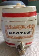 Vintage Wade Royal Victorian