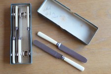 Pristine Vintage Set 6 Faux