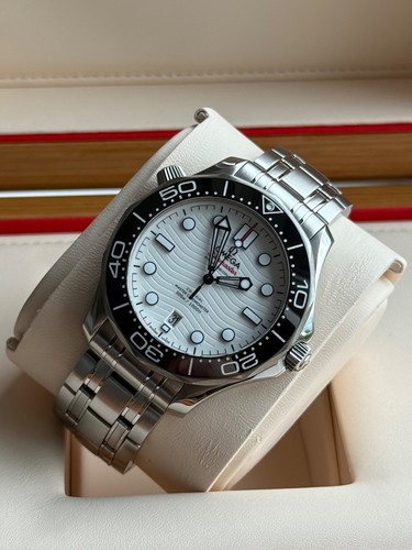 Omega - (excellent, condition)