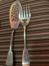 W P Epns Silver Plate Fish Servers Ornate  Fret Work Fork And Slice