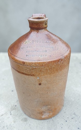 Early small stoneware flagon - early,