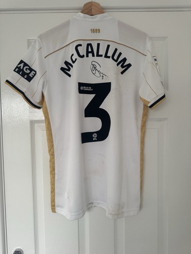 Sam mccallum hand signed match - hand,