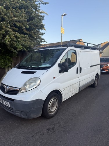 Vauxhall vivaro diesel - vauxhall,