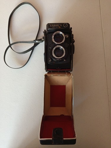 Vintage yashica mat - 124g, tlr